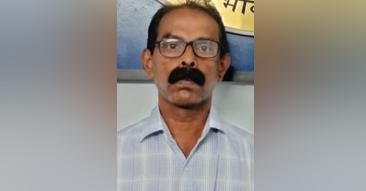 Complaint of sending obscene messages to the student;  School principal arrested
