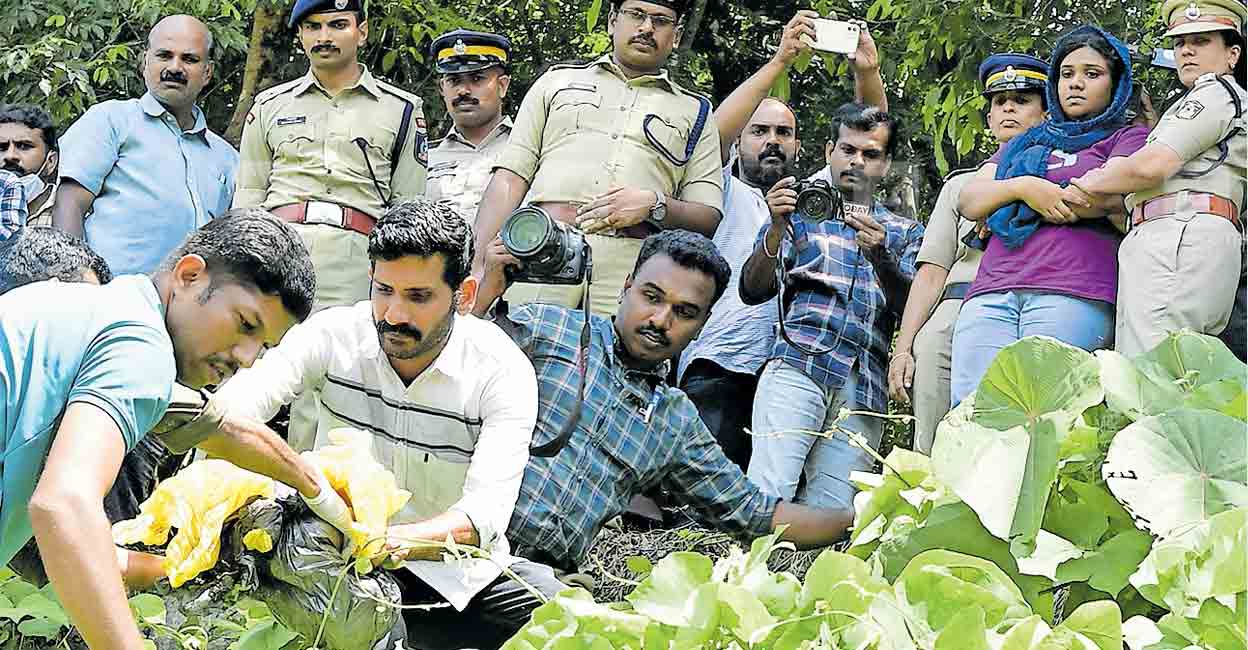 ഷിബിലിയും ഫർഹാനയും കടക്കാൻ ശ്രമിച്ചത് അസമിലേക്ക് - Tirur Hotel Owner ...