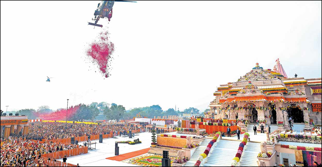ഇടവേളയില്ലാത്ത ഉത്സവം; 10 ലക്ഷം ദീപപ്രഭയിൽ ജ്വലിച്ച് അയോധ്യ - Ayodhya ...
