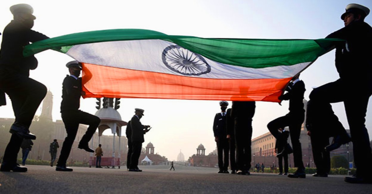 75ാം റിപ്പബ്ലിക് ദിനാഘോഘോഷ നിറവിൽ ഭാരതം ; പരേഡിൽ അണിനിരക്കുന്നവരിൽ 80 ശതമാനവും വനിതകൾ