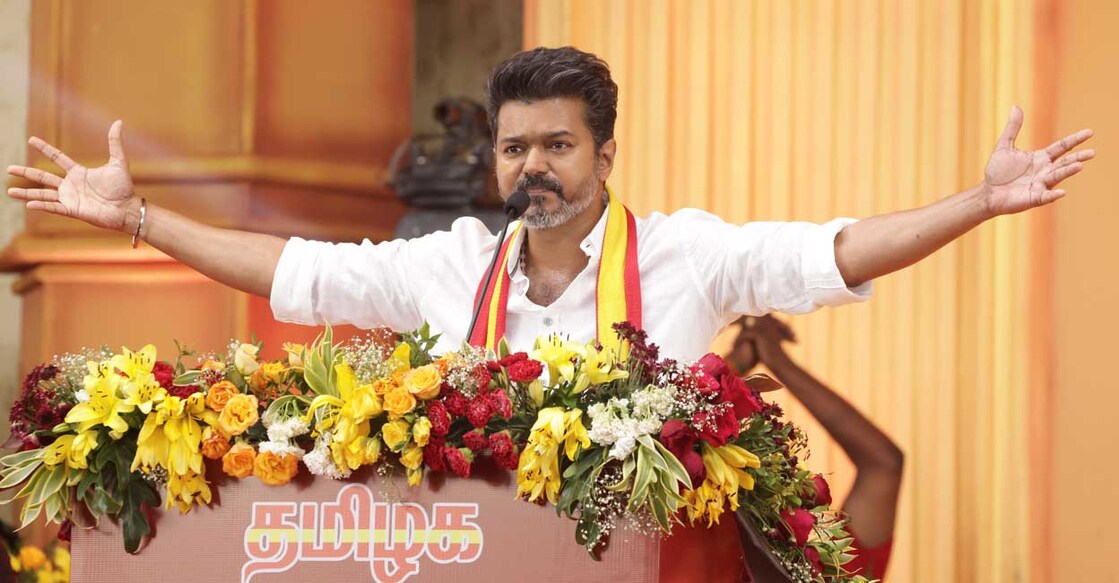 തമിഴക വെട്രി കഴകത്തിന്റെ സംസ്ഥാന സമ്മേളനത്തിൽ വിജയ് പ്രസംഗിക്കുന്നു. (PTI Photo) 