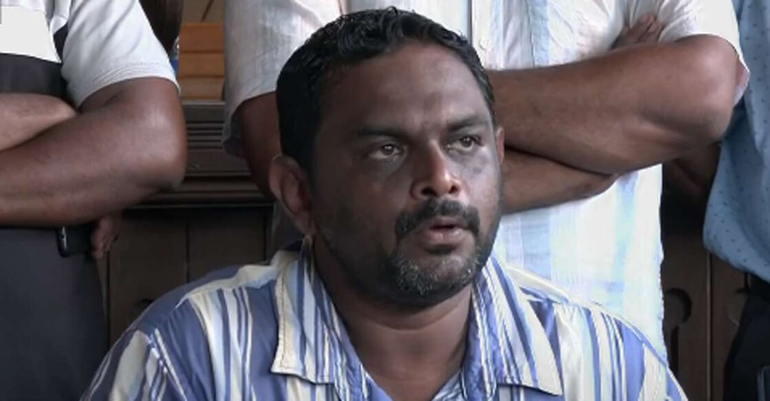 മനാഫ് വാർത്താസമ്മേളനത്തിനിടെ (ചിത്രം: Manorama News)