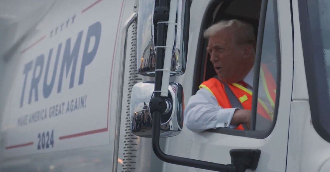 donald-trump-garbage-driver ഡോണൾഡ് ട്രംപ് മാലിന്യ ട്രക്ക് ഡ്രൈവറുടെ വേഷത്തിൽ (Video Grab : @realDonaldTrump/x)