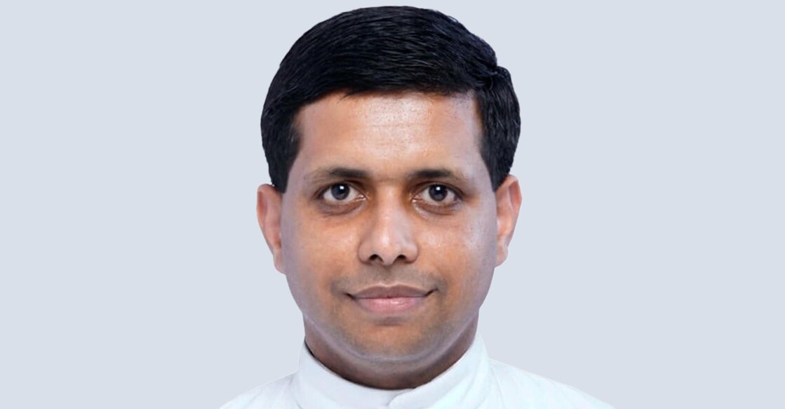 മോൺസിഞ്ഞോർ ജോർജ് കൂവക്കാട്