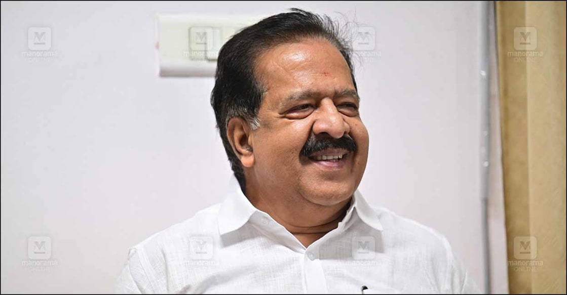 Ramesh Chennithala രമേശ് ചെന്നിത്തല (ചിത്രം: മനോരമ)