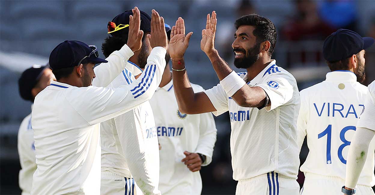 രക്ഷയായി പത്താം വിക്കറ്റിലെ 25 റൺസ് കൂട്ടുകെട്ട്, സ്റ്റാർക്ക് ടോപ് സ്കോററർ (26); ഓസീസ് 104ന് പുറത്ത്, ബുമ്രയ്ക്ക് 5 വിക്കറ്റ്