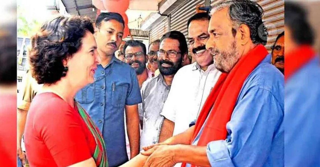 തിരഞ്ഞെടുപ്പ് പ്രചാരണത്തിനിടെ പ്രിയങ്ക ഗാന്ധിയും സത്യൻ മൊകേരിയും പരസ്പരം കണ്ടുമുട്ടിയപ്പോൾ. (ഫയൽ ചിത്രം: മനോരമ)
