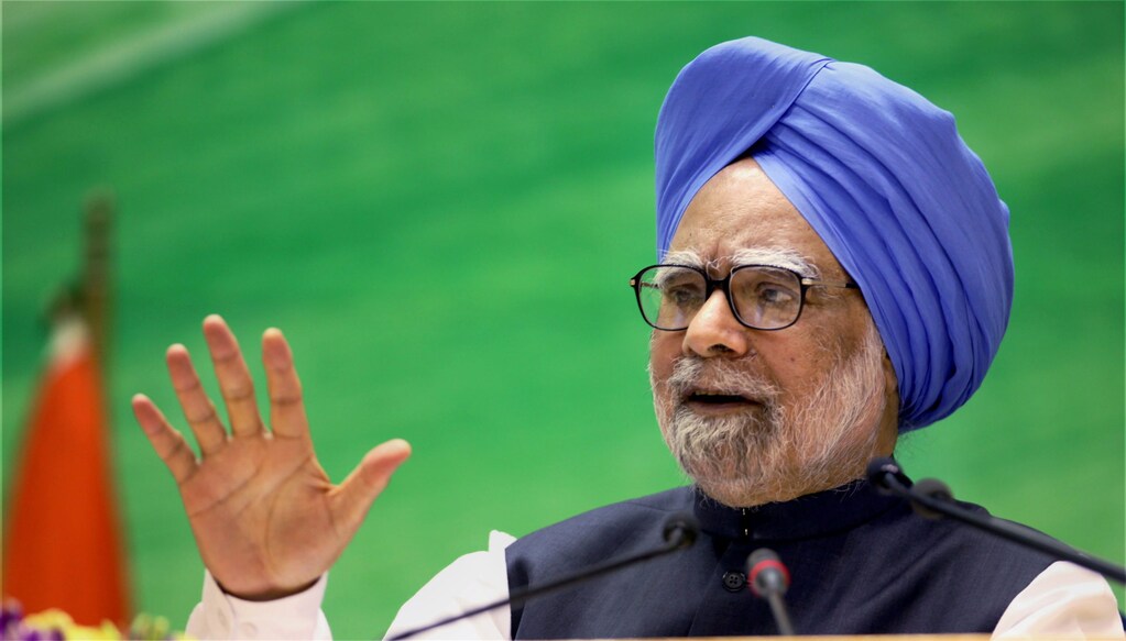 **EDS: FILE PHOTO: In this May 24, 2010 photo, Prime Minister Manmohan Singh interacts with journalists during his national press conference on completion of one year by his government, at Vigyan Bhavan in New Delhi on Monday. (PTI Photo/Subhav Shukla)(PTI12_27_2024_000006A)