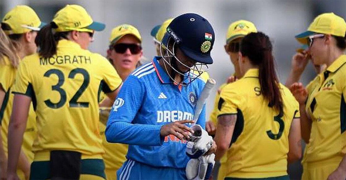 india-vs-australia-wicket india-vs-australia-wicket
