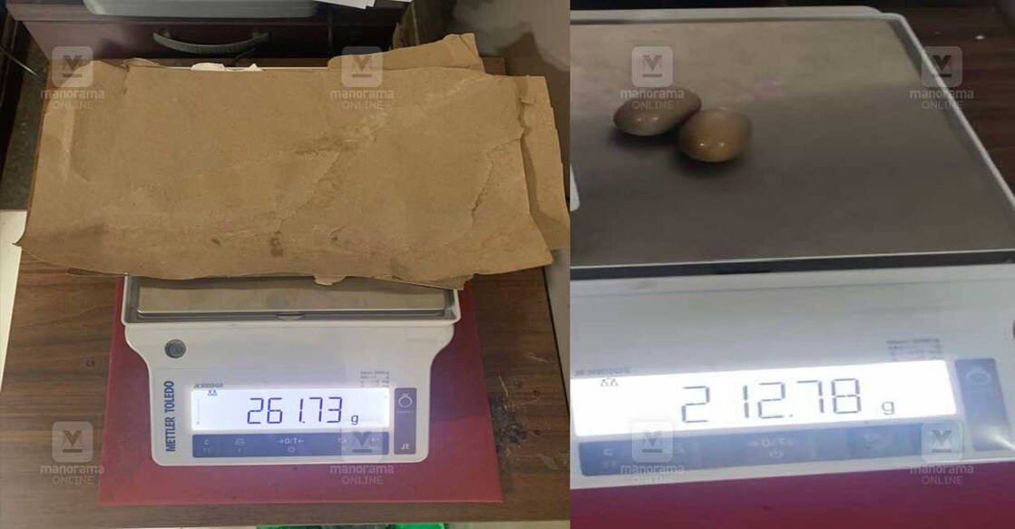 gold-smuggling മുജീബ് റഹ്മാന്റെ പക്കൽ നിന്നും കസ്റ്റംസ് പിടികൂടിയ സ്വർണം ചോക്ലേറ്റ് സമ്മാനപ്പെട്ടിയുടെ അകത്ത് ഒളിപ്പിച്ച നിലയിൽ