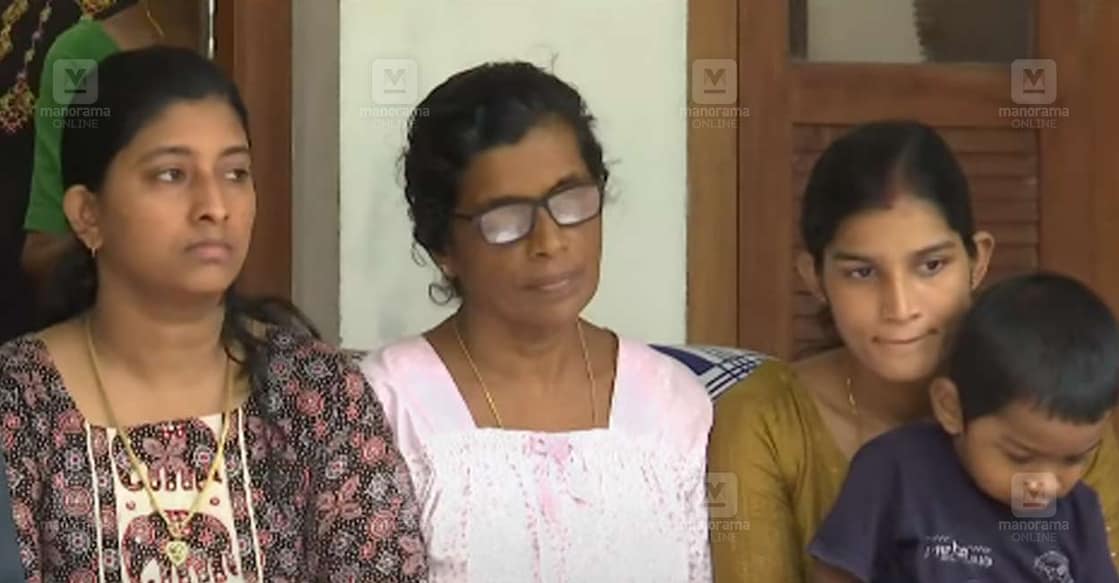 അർജുന്റെ കുടുംബം വാർത്താസമ്മേളനത്തിനിടെ