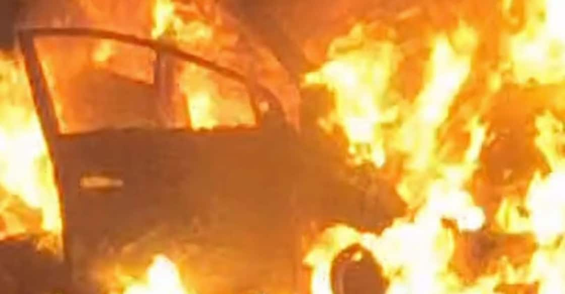 idukki-car-fire