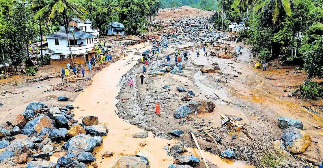 വയനാട് ചൂരൽമലയിലുണ്ടായ ഉരുൾപൊട്ടലിന്റെ  ദൃശ്യം. ചിത്രം: മനോരമ