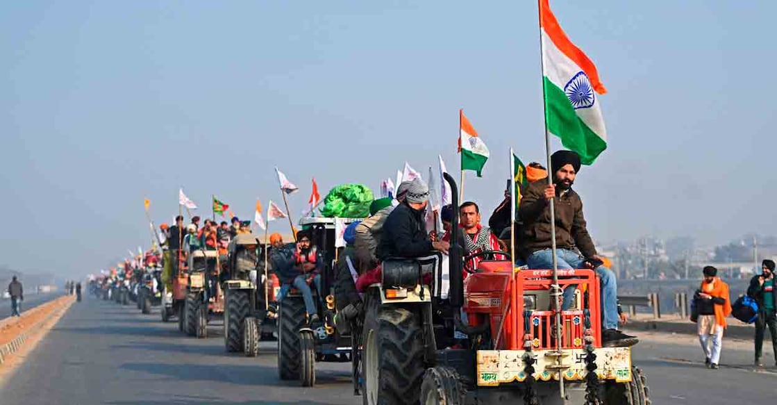 Farmers tractor rally (Photo by Money SHARMA / AFP)