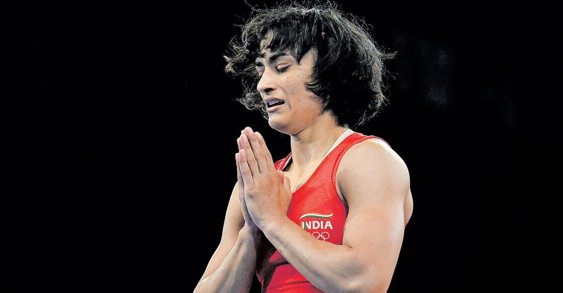 vinesh-phogat-retired വിനേഷ് ഫോഗട്ട് ഒളിംപിക്സ് സെമിഫൈനൽ മത്സരത്തിനുശേഷം.