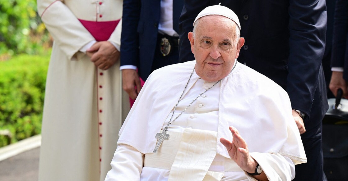 ukraines-zelensky-meets-pope-francis-at-vatican