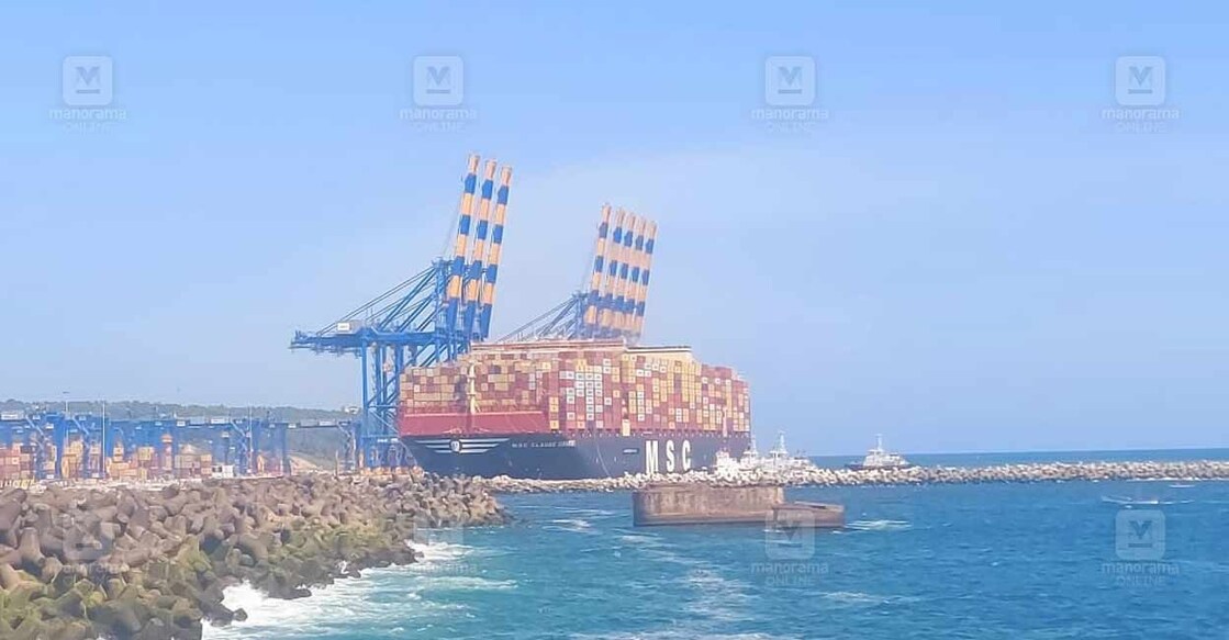 vizhinjam-port-msc-ship-jpeg