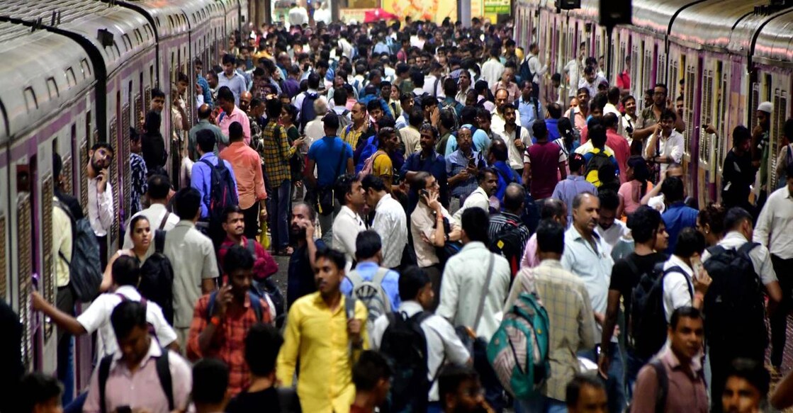 mumbai-railway-station mumbai-railway-station