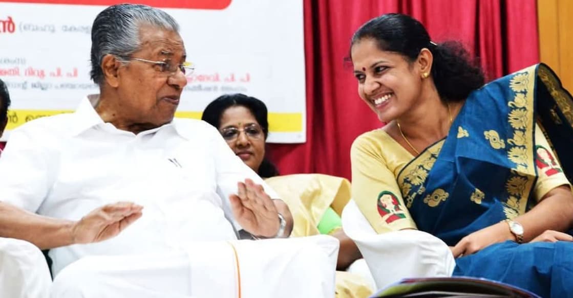 pinarayi-vijayan-pp-divya പിണറായി വിജയനും പി.പി.ദിവ്യയും (Photo : Facebook)