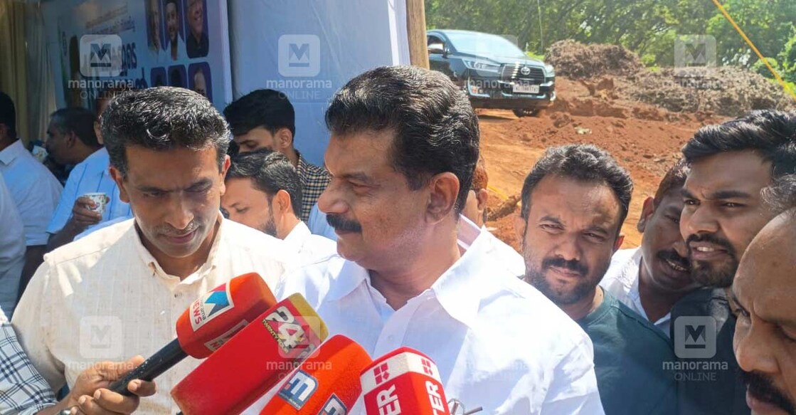 pv-anwar തൃണമുൽ കോൺഗ്രസ് സംസ്ഥാന കോഓർഡിനേറ്റർ പി.വി.അൻവർ. ചിത്രം. മനോരമ