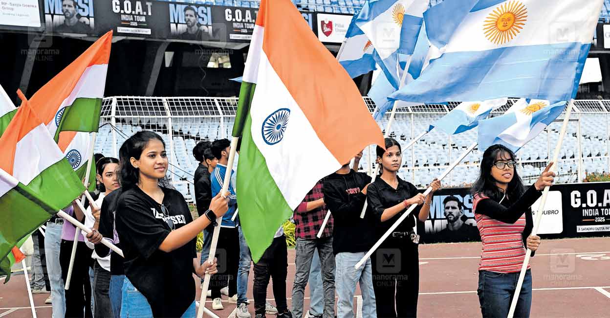 മെസ്സിയുടെ അപ്പിയറൻസ് ഫീ എത്ര? സ്പോൺസറായി അദാനിയും, ‘മീറ്റ് ആൻഡ് ഗ്രീറ്റി’ന് ലക്ഷങ്ങൾ: ‘ബിസിനസ്’ കണക്ക് ഇങ്ങനെ