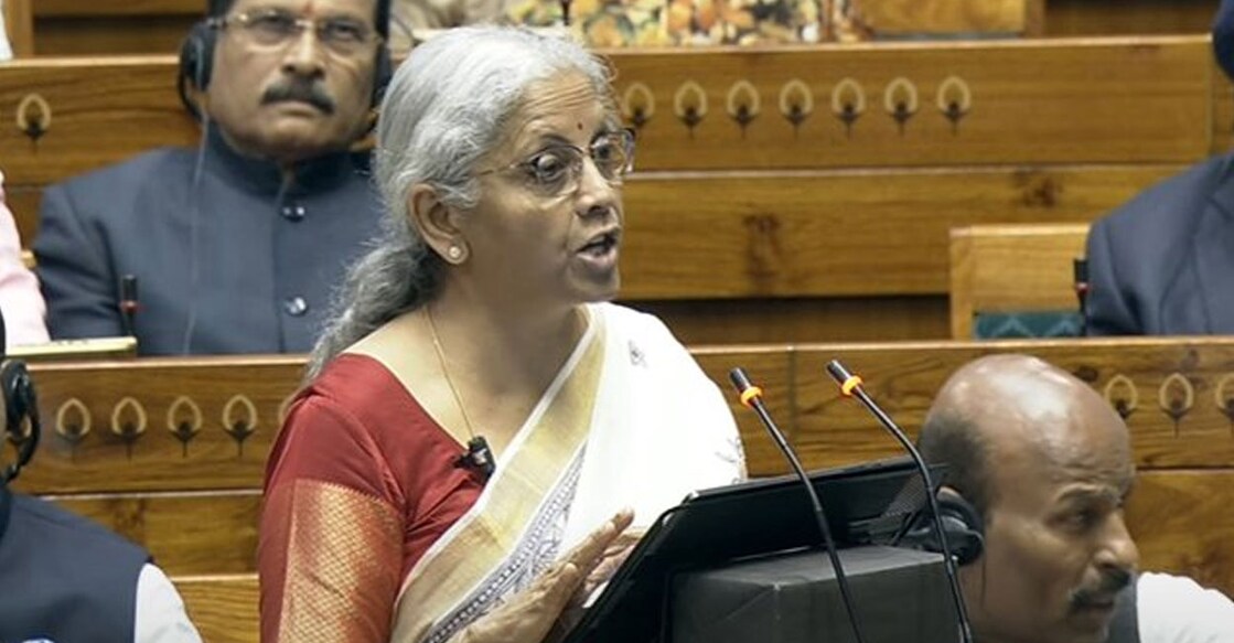 nirmala-sitharaman-budget-010101 ബജറ്റ് അവതരിപ്പിക്കുന്ന കേന്ദ്ര ധനമന്ത്രി നിർമല സീതാരാമൻ. ചിത്രം: X