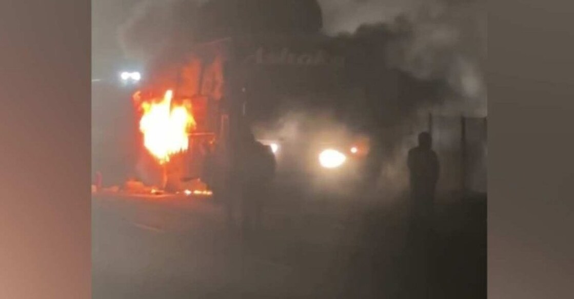 ബെംഗളൂരുവിൽ നിന്നും കേരളത്തിലേക്ക് വന്ന സ്വകാര്യ ബസിന് തീപിടിച്ചു; യാത്രക്കാർ രക്ഷപ്പെട്ടത് തലനാരിഴയ്ക്ക്