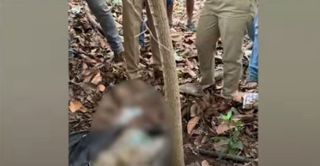 kollam-skeleton സ്യൂട്ട് കേസിൽ കണ്ടെത്തിയ അസ്ഥികൂടം (Video Grab : Manorama News)