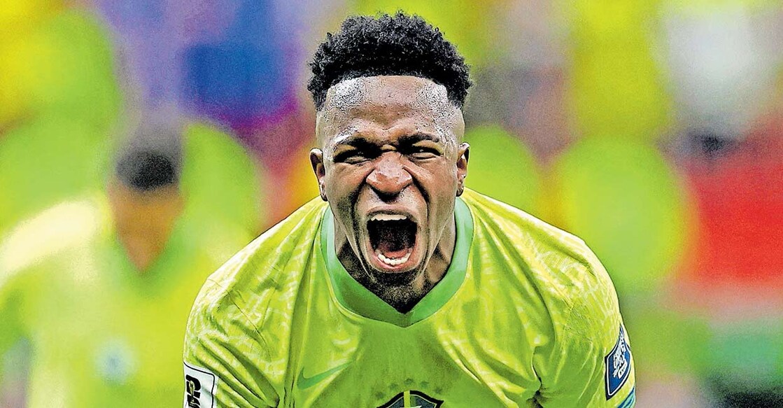 കൊളംബിയയ്ക്കെതിരെ ഗോൾ നേടിയ വിനീസ്യൂസിന്റെ ആഹ്ലാദം. 