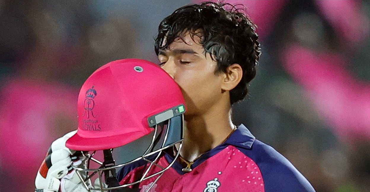 ഒരു ദിവസം 100 ഓവർ വരെ പരിശീലനം; നെറ്റ്സിൽ വൈഭവിന്റെ അധ്വാനം വെറും ‘കുട്ടിക്കളിയല്ല’; ഒടുവിൽ ഇതാ, കിഡ് ഓഫ് ദ് മാച്ച് – വിഡിയോ