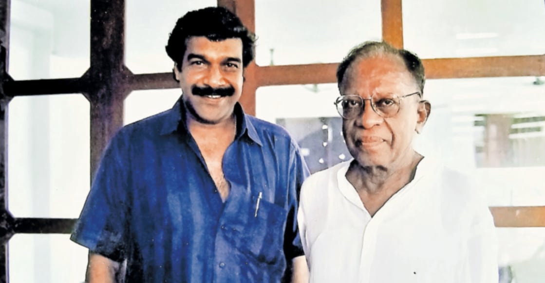 aazhikadan-jayaraj-warrier അഴീക്കോടിനൊപ്പം ജയരാജ് വാരിയർ