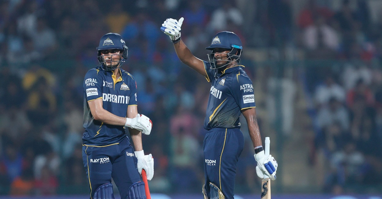 200 ഒക്കെ ചെറുത്, ഒരോവർ ബാക്കി നിൽക്കെ കളി തീർത്ത് ഗില്ലും സായ് സുദർശനും; 10 വിക്കറ്റ് വിജയവുമായി ഗുജറാത്ത് പ്ലേ ഓഫിൽ