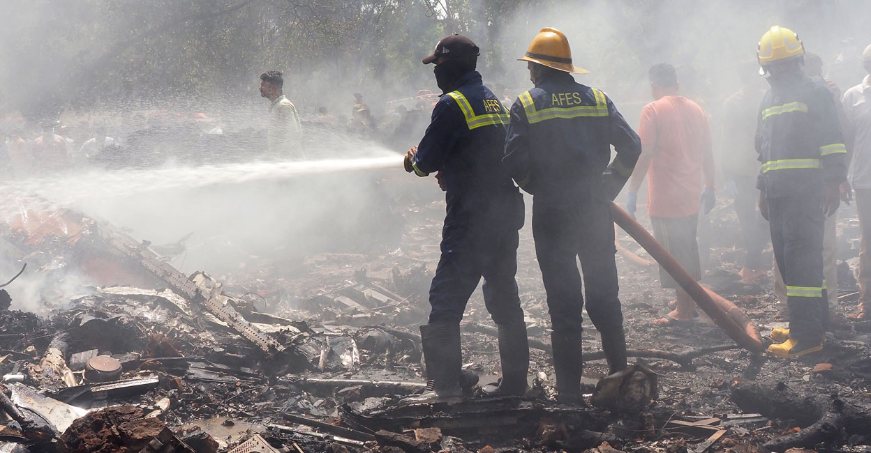 ദുരന്തത്തിൽ ഞെട്ടൽ രേഖപ്പെടുത്തി രോഹിതും കോലിയും, ഒരുമിച്ചു നിൽക്കേണ്ട സമയമെന്ന് റെയ്ന; ഉള്ളുലഞ്ഞ് കായിക ലോകം