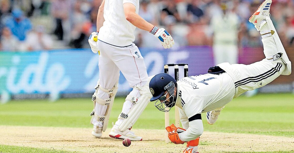 ഹാരി ബ്രൂക്കിന്റെ ക്യാച്ച് ഋഷഭ് പന്ത് നഷ്ടപ്പെടുത്തിയപ്പോൾ.