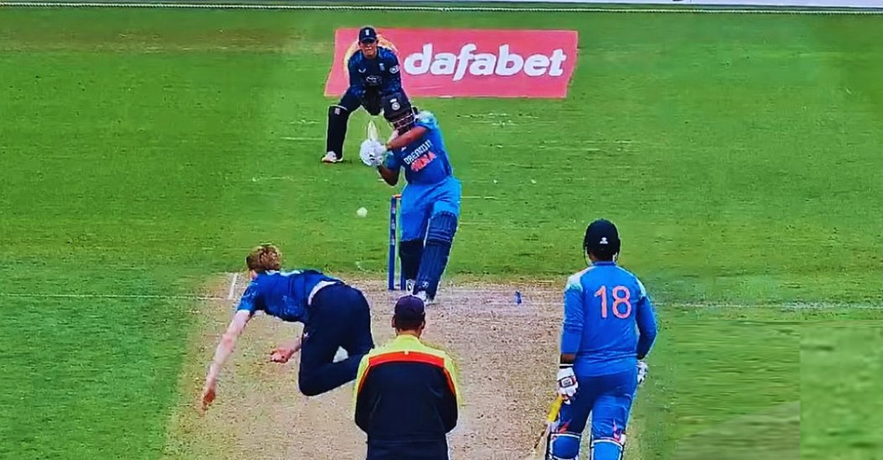 ഒന്നാം ഏകദിനത്തിൽ ‘ടെസ്റ്റ് കളിച്ച്’ ഇംഗ്ലണ്ട് 42.2 ഓവറിൽ 174; സൂര്യവംശി 19 പന്തിൽ 48 റൺസുമായി മിന്നി, ഇന്ത്യ ‘ട്വന്റി20 വേഗ’ത്തിൽ വിജയത്തിൽ!