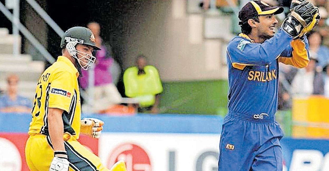 അംപയർ ഔട്ട് നൽകാതിരുന്നിട്ടും മടങ്ങിയ ഗിൽക്രിസ്റ്റും സച്ചിനും, പുറത്തായവരെ തിരിച്ചുവിളിച്ച സ്റ്റീവ് വോയും ധോണിയും; ‘ഫെയർ ആൻഡ് ലൗലി’ ക്രിക്കറ്റ്