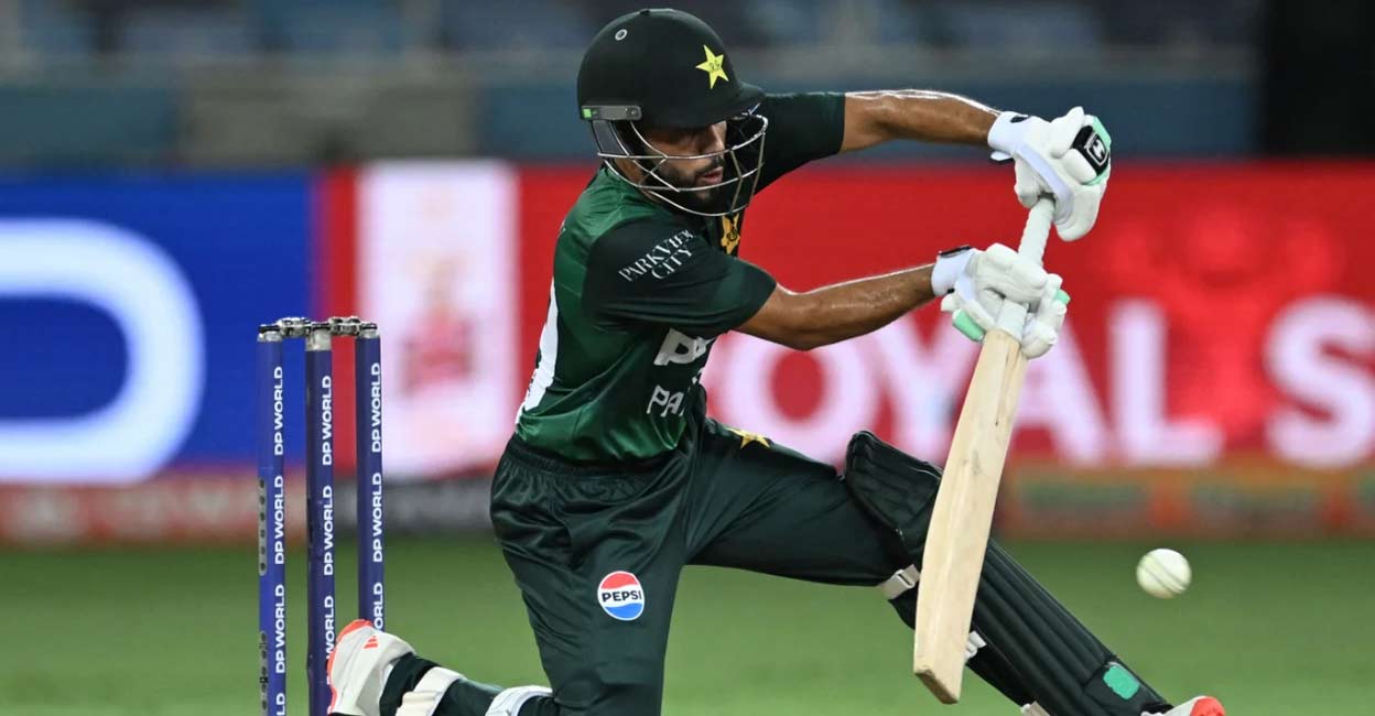 ഒമാനെതിരെ പാക്കിസ്ഥാന് 93 റൺസ് വിജയം; മുഹമ്മദ് ഹാരിസ് (43 പന്തിൽ 66)പ്ലെയർ ഓഫ് ദ് മാച്ച്