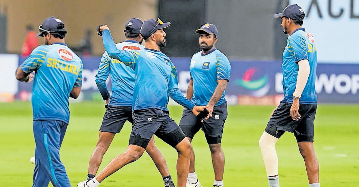 ഏഷ്യാകപ്പിൽ ഇന്ന് ശ്രീലങ്ക – പാക്കിസ്ഥാൻ പോരാട്ടം, തോൽക്കുന്നവർക്കു ഫൈനൽ സാധ്യത ഏറക്കുറെ അടയും