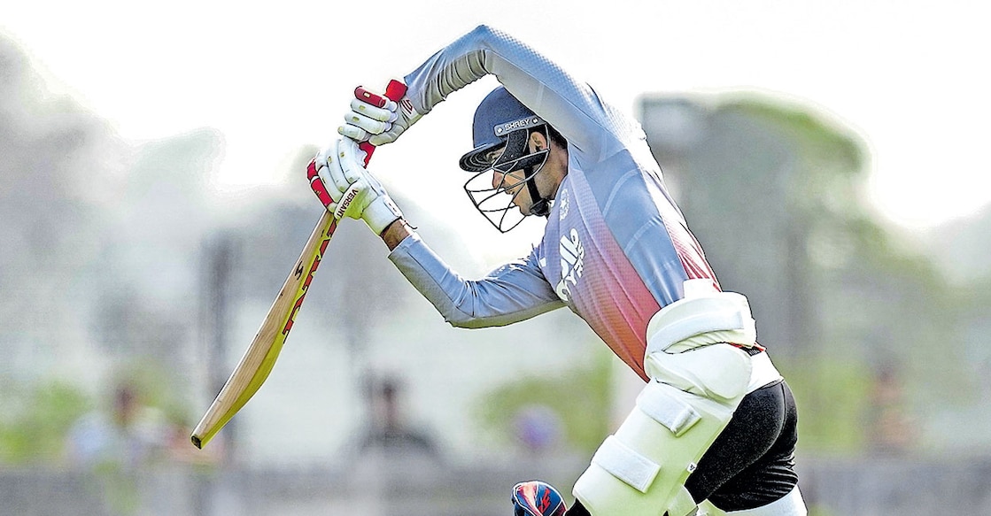 ഇന്ത്യൻ ക്യാപ്റ്റൻ ശുഭ്മൻ ഗിൽ പരിശീലനത്തിനിടെ. 
