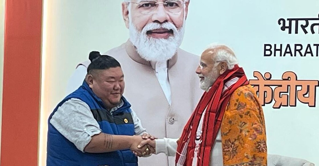 NagalandBJPPresidentAlongwithPMModi-Phototwitter--AlongImna