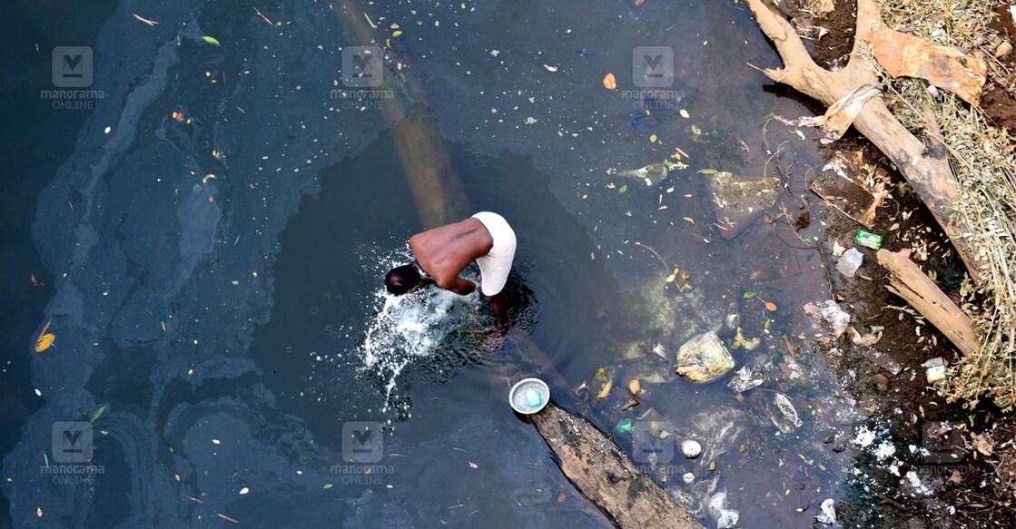 meenachil-river-water-pollution