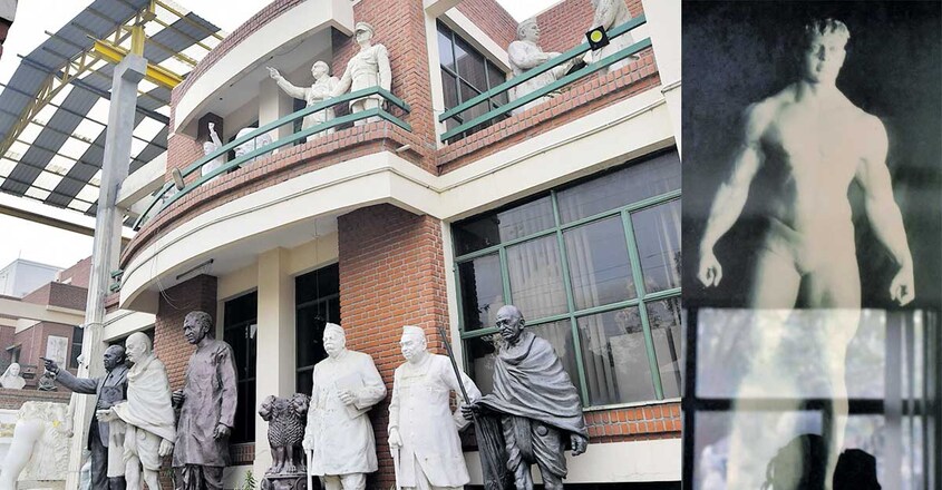 statues statues