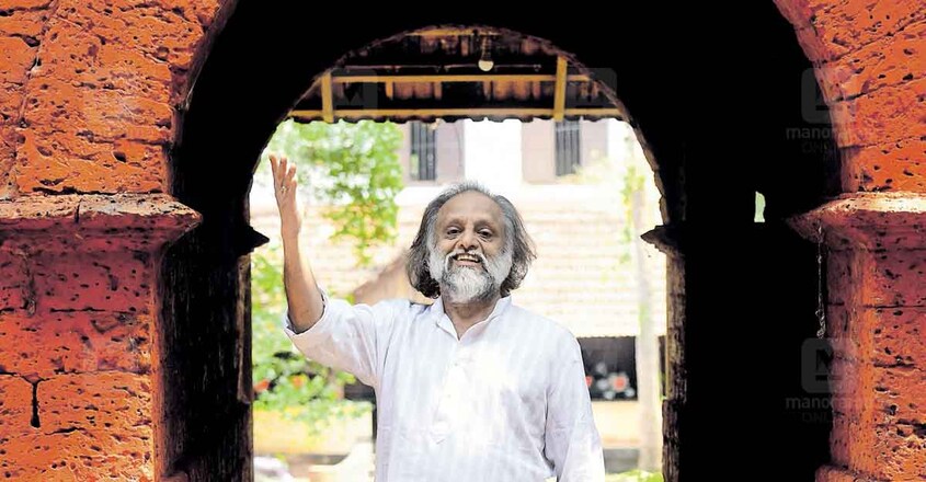 kaithapram-damodaran kaithapram-damodaran