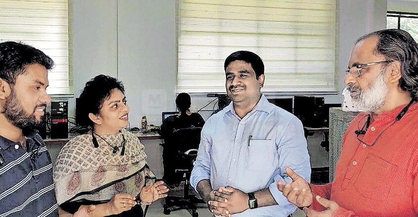 Robin-Jacob-Roy-Geetha-paul-Blesson-Geroge-with-Ninan-Sajith-Philip Robin-Jacob-Roy-Geetha-paul-Blesson-Geroge-with-Ninan-Sajith-Philip