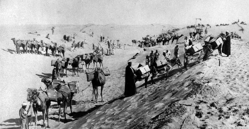 FILES-EGYPT-ANNIVERSARY-TRANSPORT-SUEZ-CANAL FILES-EGYPT-ANNIVERSARY-TRANSPORT-SUEZ-CANAL