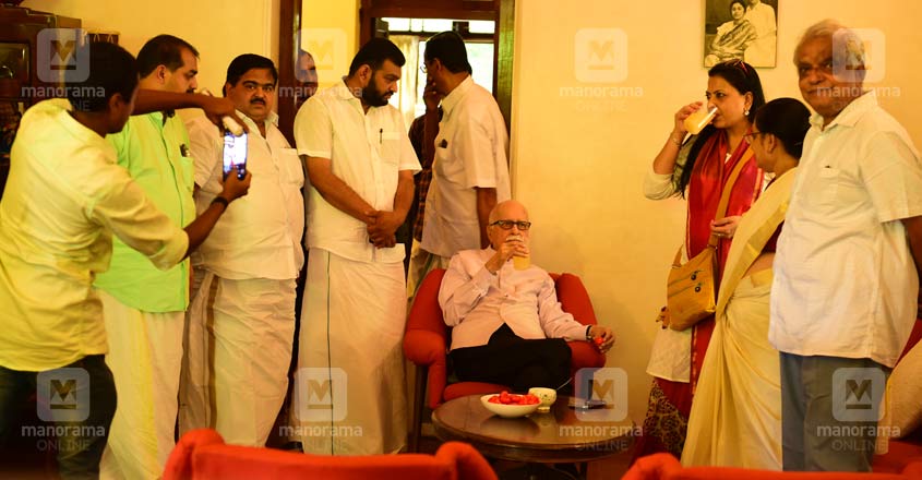 advani-kerala2 advani-kerala2