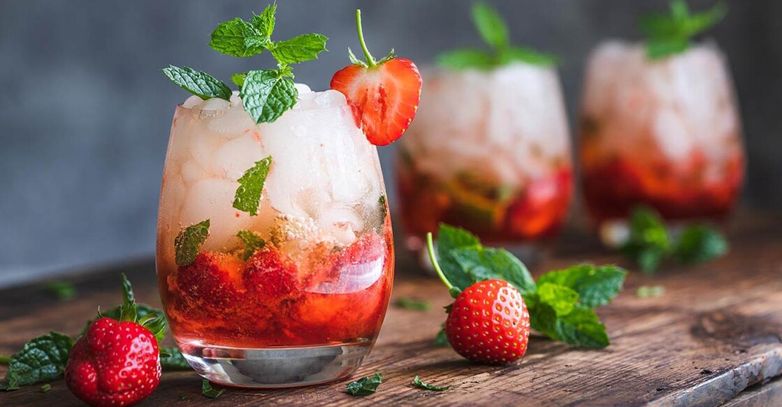 sunrise-strawberry-lime-mocktail