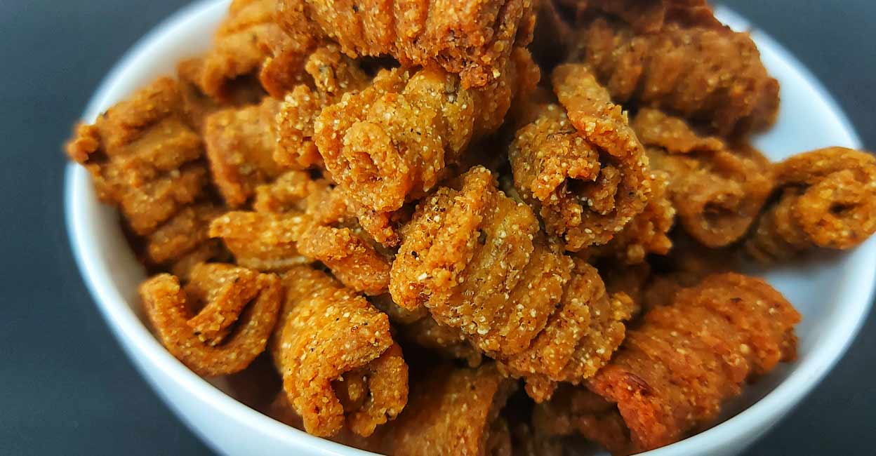 റവ മുറുക്ക്, കറുമുറു കൊറിക്കാൻ നാടൻ പലഹാരം - Rava snack recipe ...