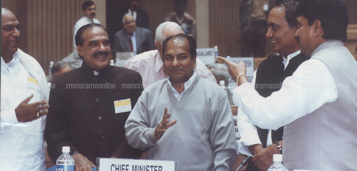 km-mani-ak-antony km-mani-ak-antony