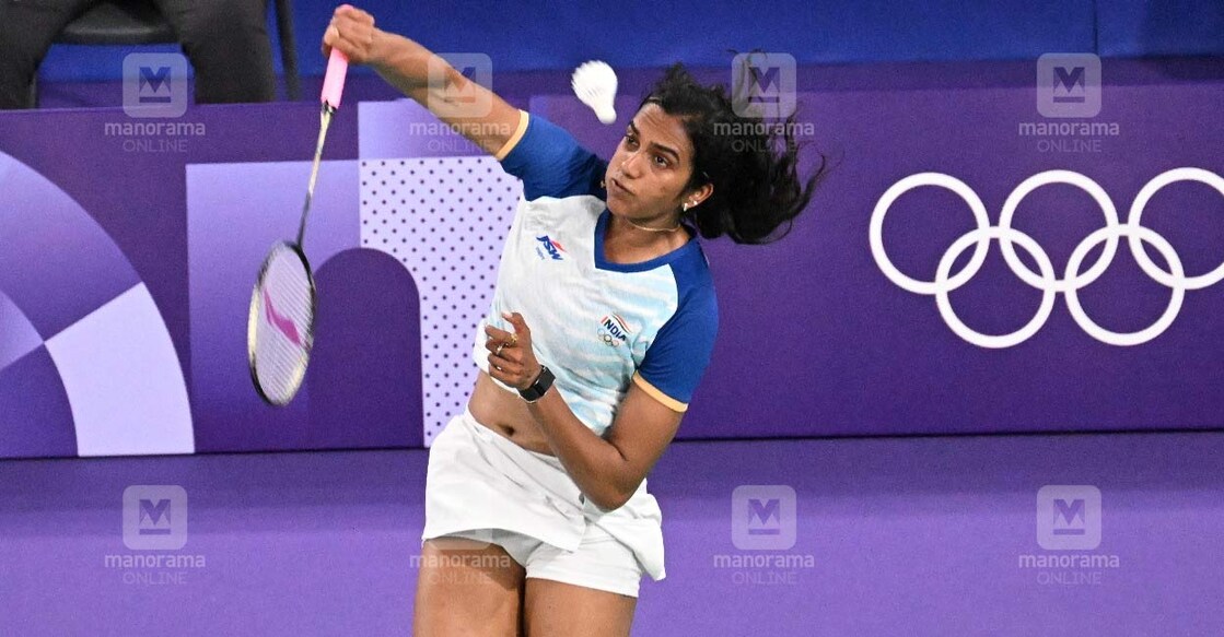 pv-sindhu പി.വി. സിന്ധുവിന്റെ പ്രകടനം. ചിത്രം∙ മനോജ് ചേമഞ്ചേരി